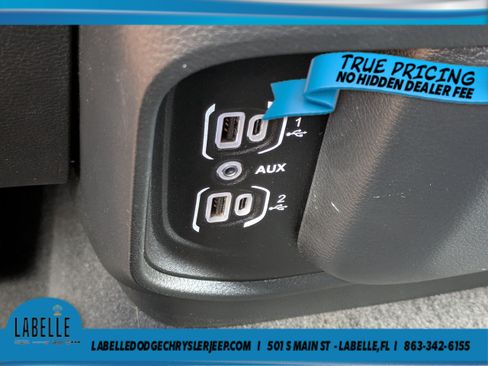 Used 2025 RAM 1500 Big Horn AWD/4WD image 29