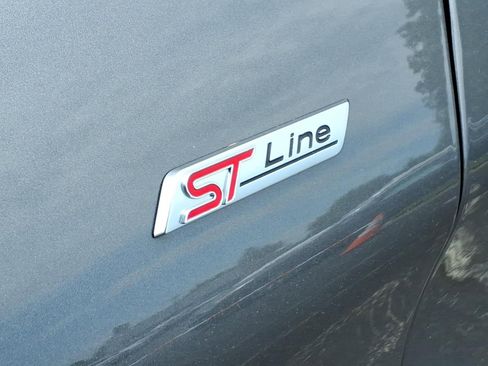 Certified 2025 Ford Explorer ST-Line w/ ST-Line Street Pack AWD/4WD image 10
