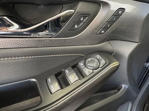 Used 2023 Chevrolet Traverse Premier w/ LPO, Floor Liner Package AWD/4WD image 5