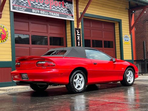 Used 1996 Chevrolet Camaro Z28 image 4