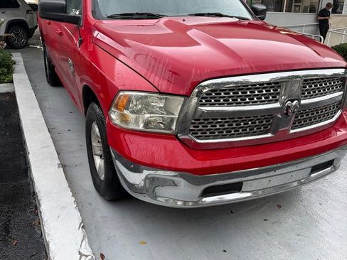 Used 2020 RAM 1500 Classic SLT AWD/4WD image 3
