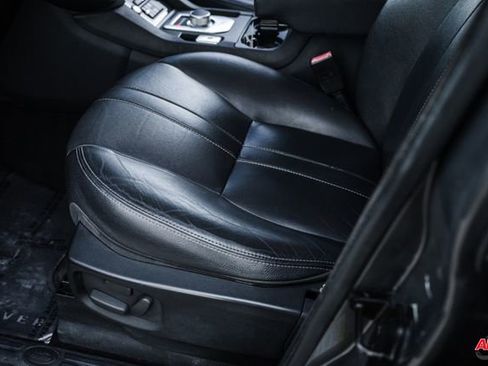 Used 2015 Land Rover LR4 HSE image 64