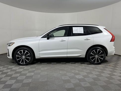 Certified 2025 Volvo XC60 B5 Plus image 7