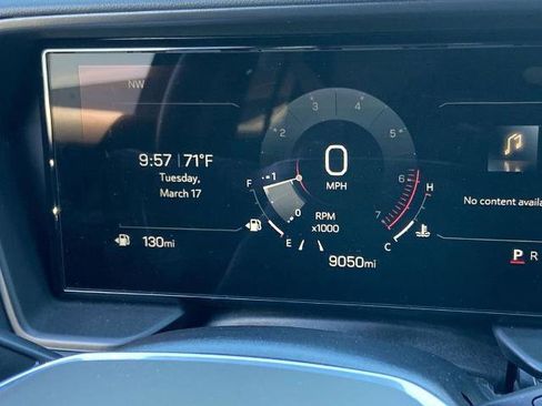 Used 2025 GMC Terrain Elevation image 7