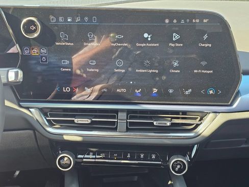New 2026 Chevrolet Equinox EV LT AWD/4WD image 28