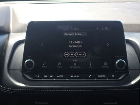 Used 2023 Nissan Rogue SV FWD image 8