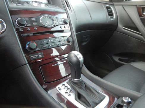Used 2010 INFINITI EX35 Journey image 40
