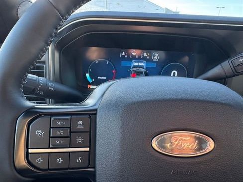 New 2026 Ford F250 Platinum image 25