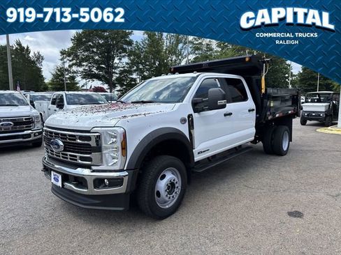 New 2025 Ford F550 4x4 Crew Cab Super Duty image 4