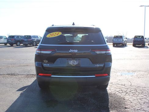 Used 2024 Jeep Grand Cherokee L Limited w/ Luxury Tech Group II image 8