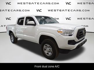 Used 2023 Toyota Tacoma SR video 2