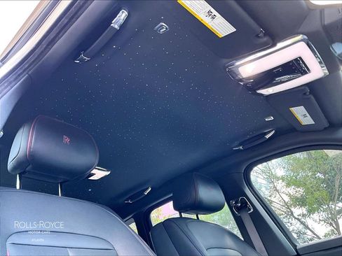 Certified 2021 Rolls-Royce Cullinan AWD/4WD image 18
