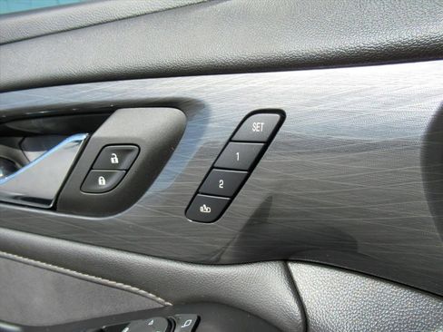 Certified 2023 Chevrolet Traverse High Country w/ LPO, 'HIT The Road' Package image 29