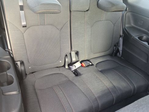 Certified 2025 Honda Pilot Sport image 18