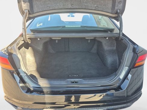 Used 2023 Nissan Altima 2.5 SV image 22