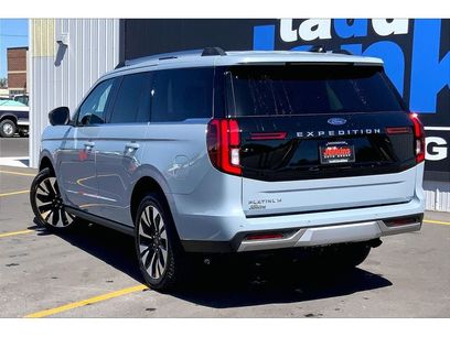 New 2026 Ford Expedition Platinum