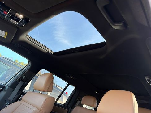 Used 2024 Hyundai Santa Fe Limited image 32