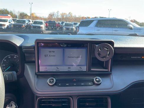 Certified 2023 Ford Maverick XL image 20