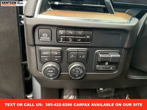 Used 2025 Chevrolet Suburban High Country image 20