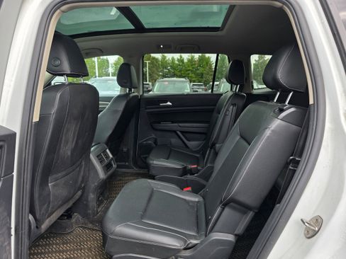 Used 2021 Volkswagen Atlas SEL image 11