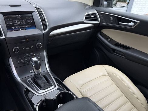 Used 2015 Ford Edge SEL w/ Equipment Group 201A AWD/4WD image 13