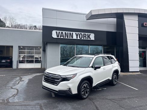 New 2026 Subaru Forester Premium image 1