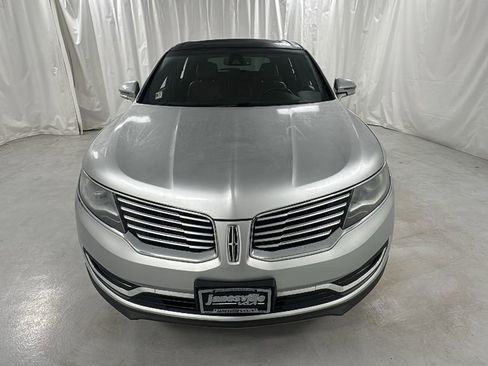Used 2016 Lincoln MKX Reserve w/ Climate Package AWD/4WD image 8