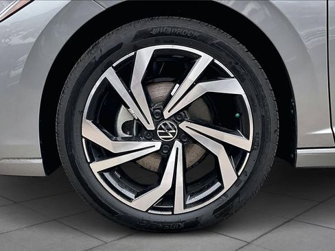 New 2026 Volkswagen Jetta SEL image 11