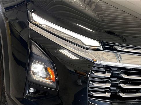 Used 2025 Chevrolet Equinox LT w/ Convenience Package II AWD/4WD image 32