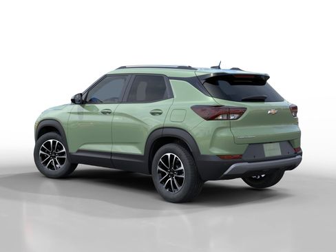 New 2026 Chevrolet TrailBlazer LT w/ Convenience Package FWD image 3