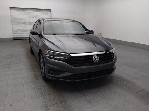 Used 2019 Volkswagen Jetta R-Line FWD image 14