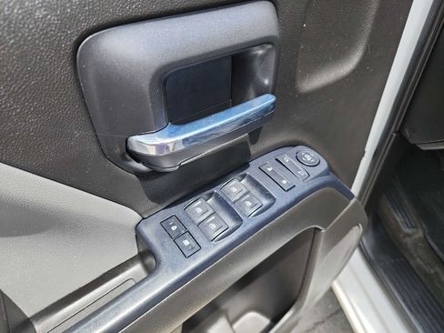 Used 2018 Chevrolet Silverado 1500 LS w/ Trailering Package RWD image 11