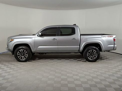 Used 2023 Toyota Tacoma TRD Sport w/ Advanced Technology Package AWD/4WD image 6