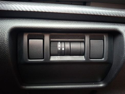 Certified 2024 Subaru Crosstrek 2.5i Limited w/ Crosstrek Mirror Package AWD/4WD image 25