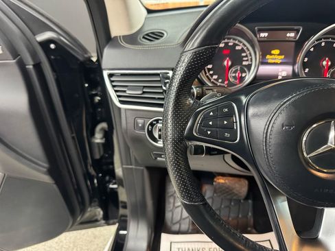 Used 2019 Mercedes-Benz GLS 450 4MATIC image 23