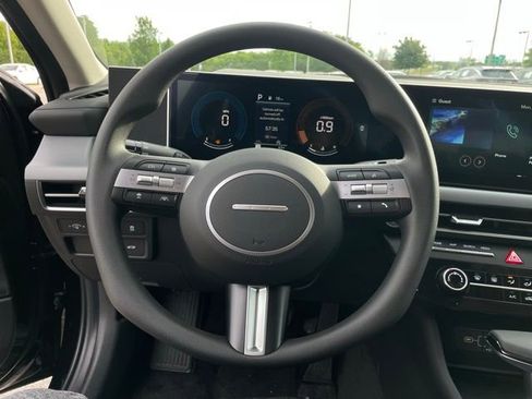 New 2025 Hyundai Sonata SE image 12