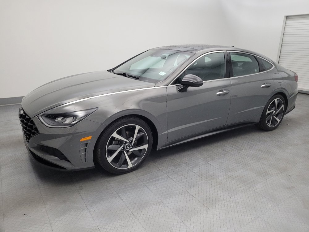 Used 2022 Hyundai Sonata SEL Plus w/ Preferred Accessory Package FWD image 2