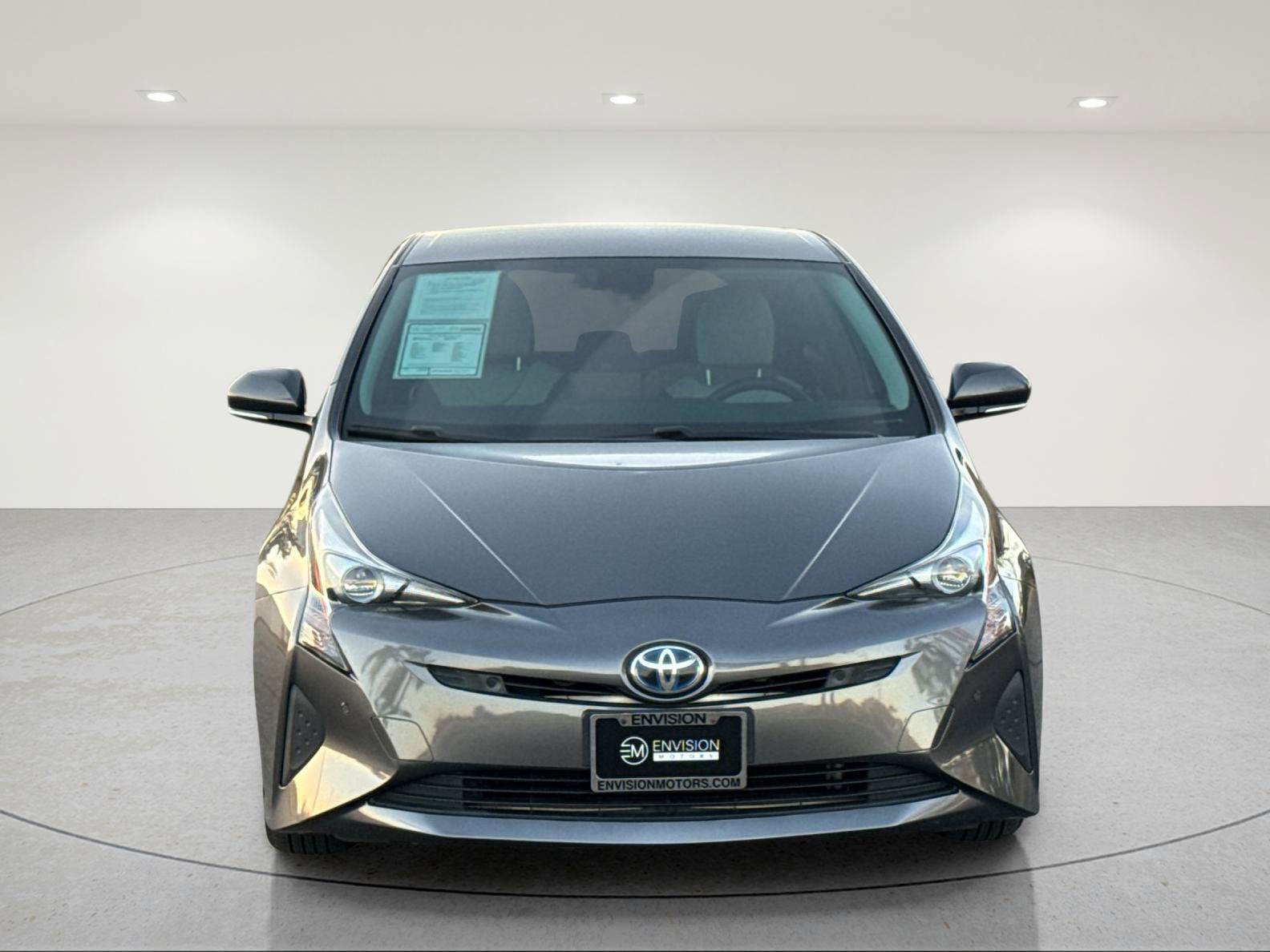 Used 2017 Toyota Prius Two w/ Prius Two Safety Plus Package FWD image 9