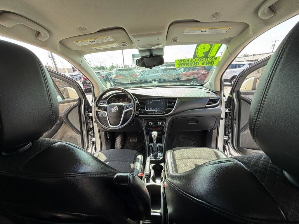 Used 2019 Buick Encore Preferred w/ LPO, Active Package FWD image 17