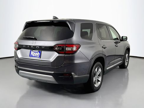 Certified 2023 Honda Pilot EX-L image 5