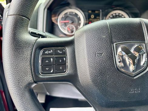 Used 2019 RAM 1500 Express w/ Express Value Package AWD/4WD image 15