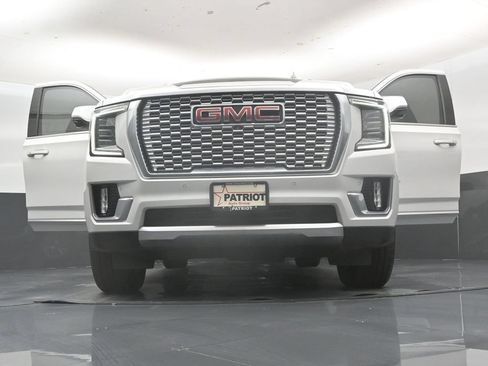 Used 2022 GMC Yukon XL Denali AWD/4WD image 65