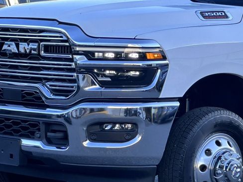 Used 2025 RAM 3500 Laramie image 2