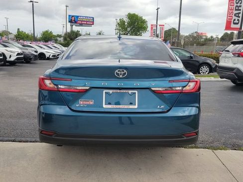 Used 2025 Toyota Camry LE FWD image 9