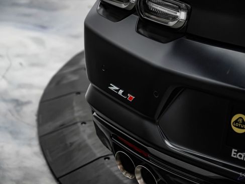 Used 2024 Chevrolet Camaro ZL1 RWD image 34