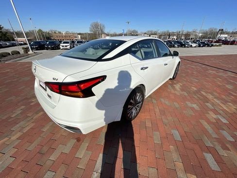 Used 2023 Nissan Altima 2.5 SV image 36