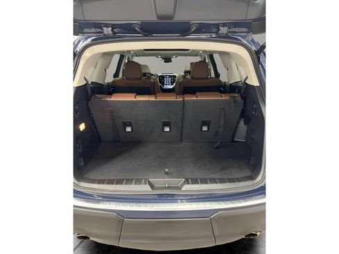 Certified 2023 Subaru Ascent Touring AWD/4WD image 14