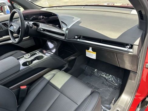 New 2026 Cadillac Vistiq Luxury image 28