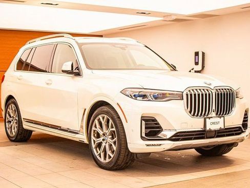 Used 2019 BMW X7 xDrive50i w/ Executive Package image 5
