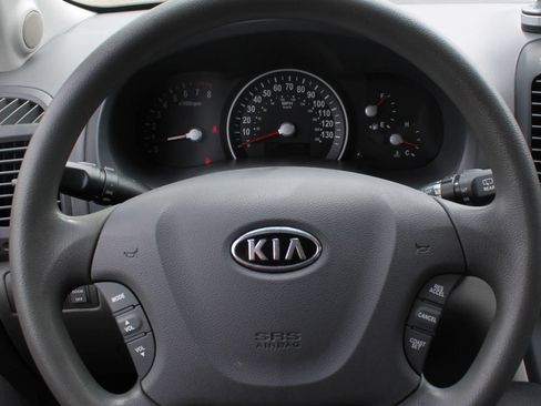 Used 2012 Kia Sedona LX w/ PWR Pkg FWD image 25